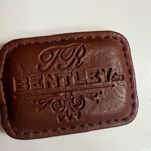 VTG Bentley Leather
Keychain Puffy Brown Stitched
Keyring Fob - Picture 4 of 10